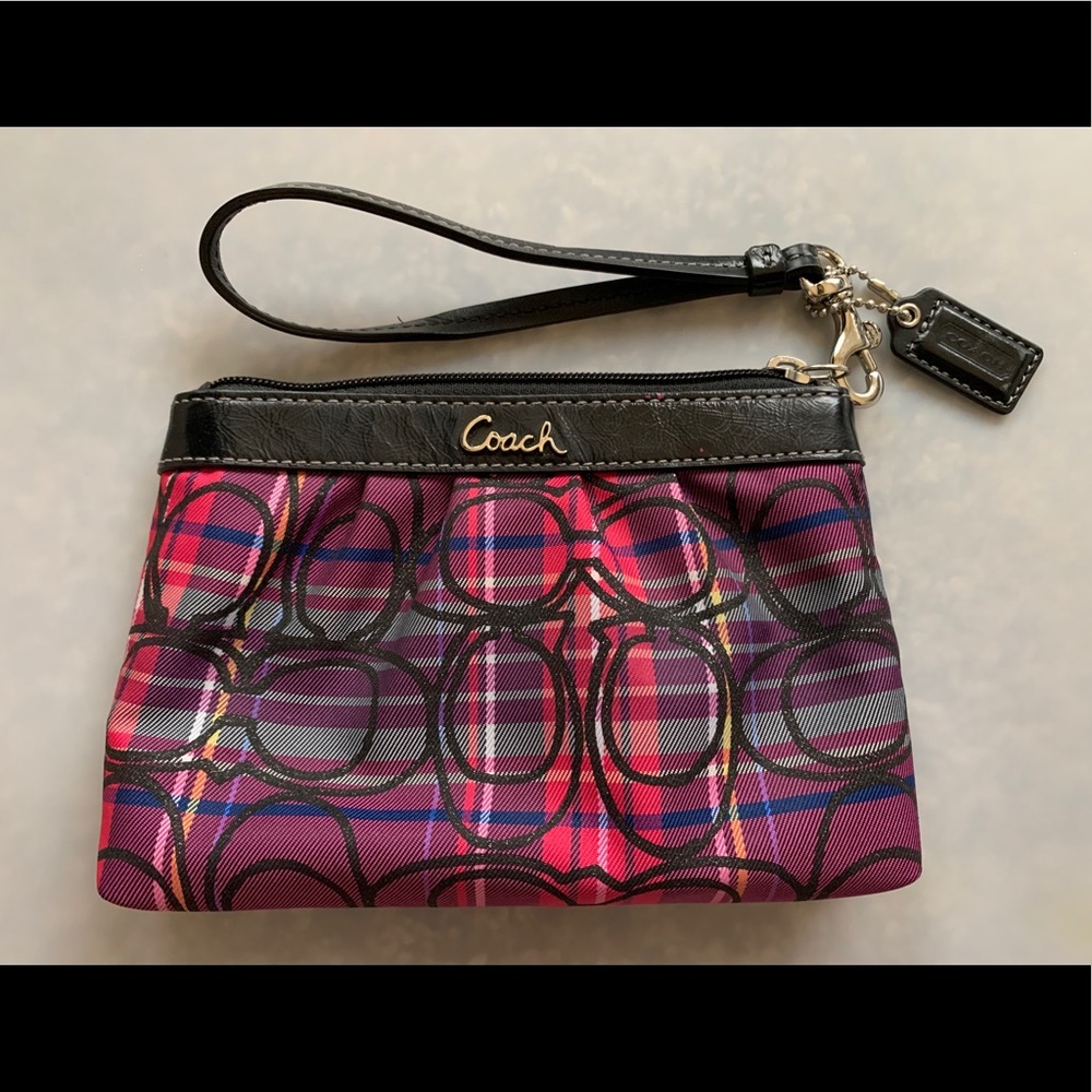 Coach Wristlet / Purse / Wallet / Makeup Bag